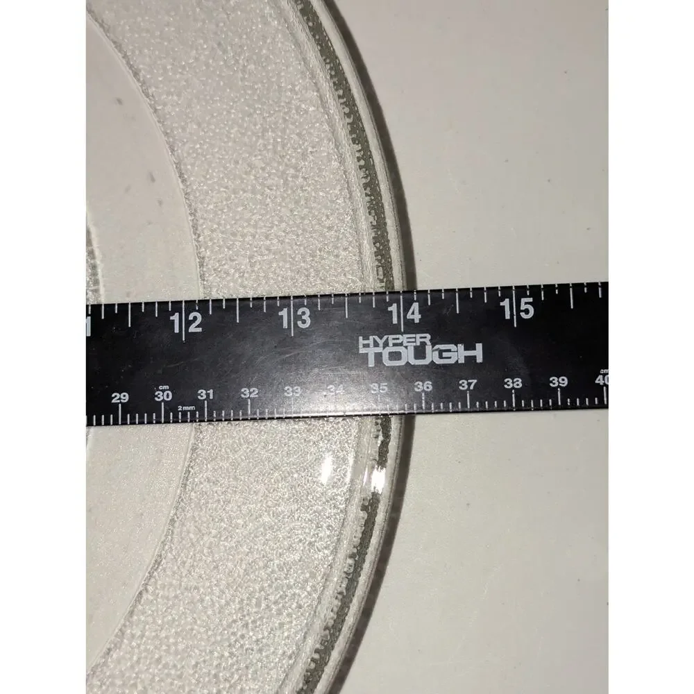 Unbranded microwave glass